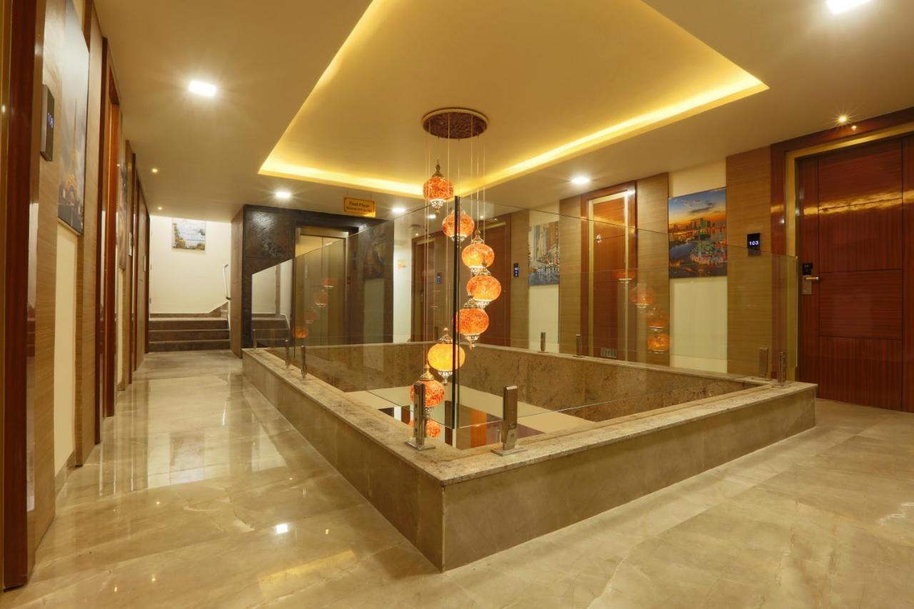 Hotel Omega - Gurgaon Central Εξωτερικό φωτογραφία